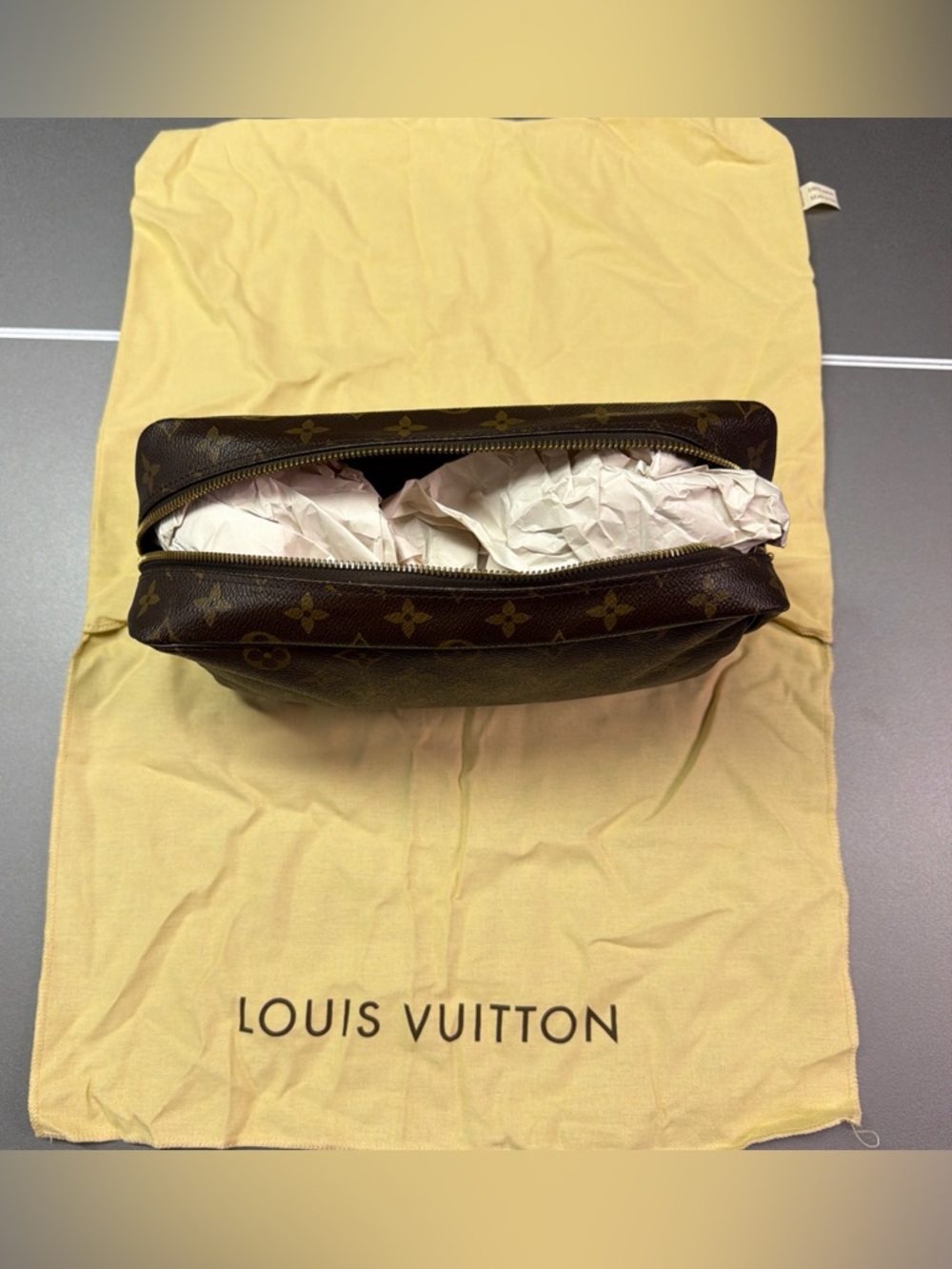 Vintage Louis Vuitton Trousse 28 Monogram Canvas Cosmetic Bag Toiletry Pochette - Picture 8 of 14